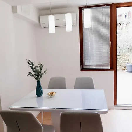 Apartment Amavi Izola